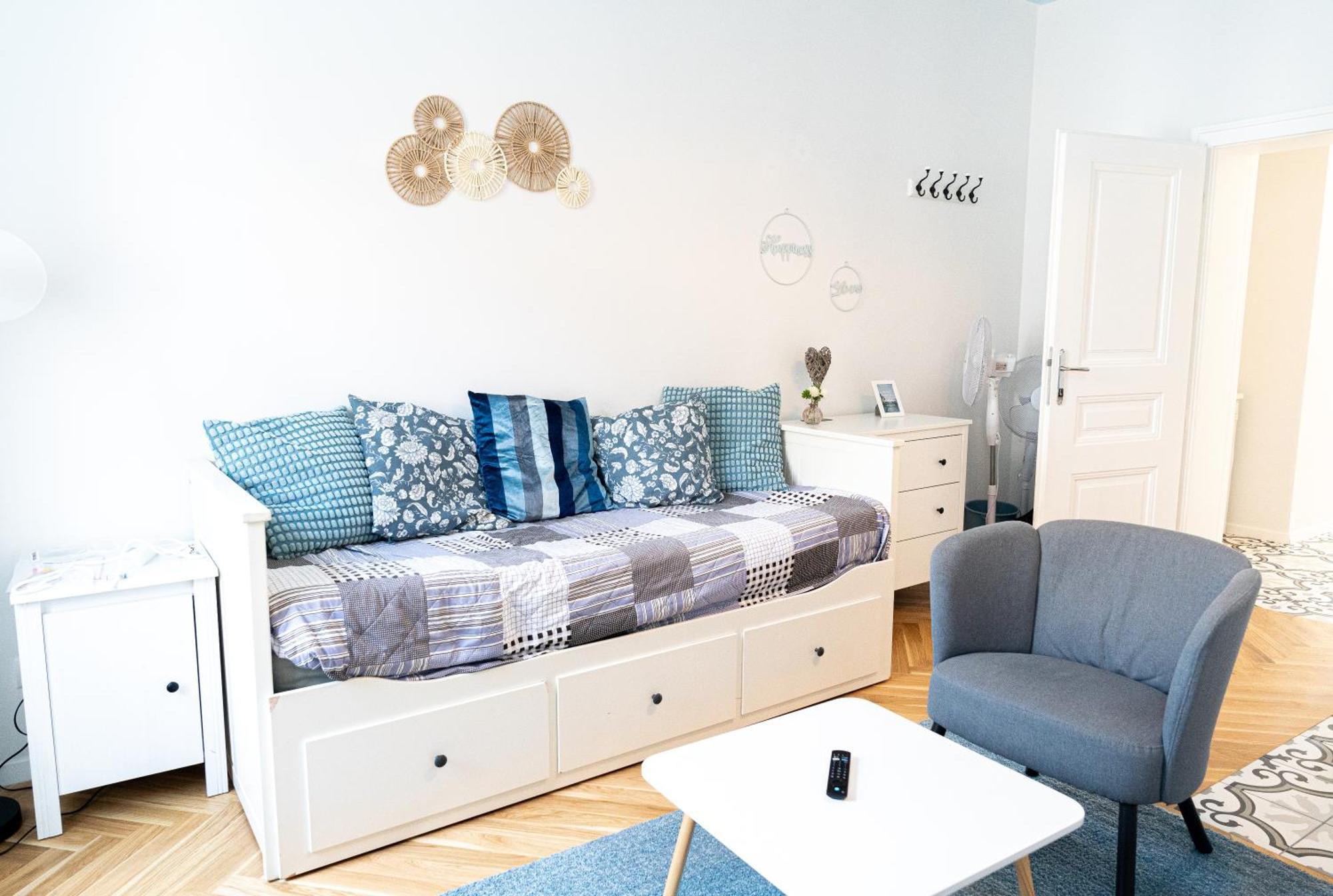 Apartment Boutique Newly Renovated *