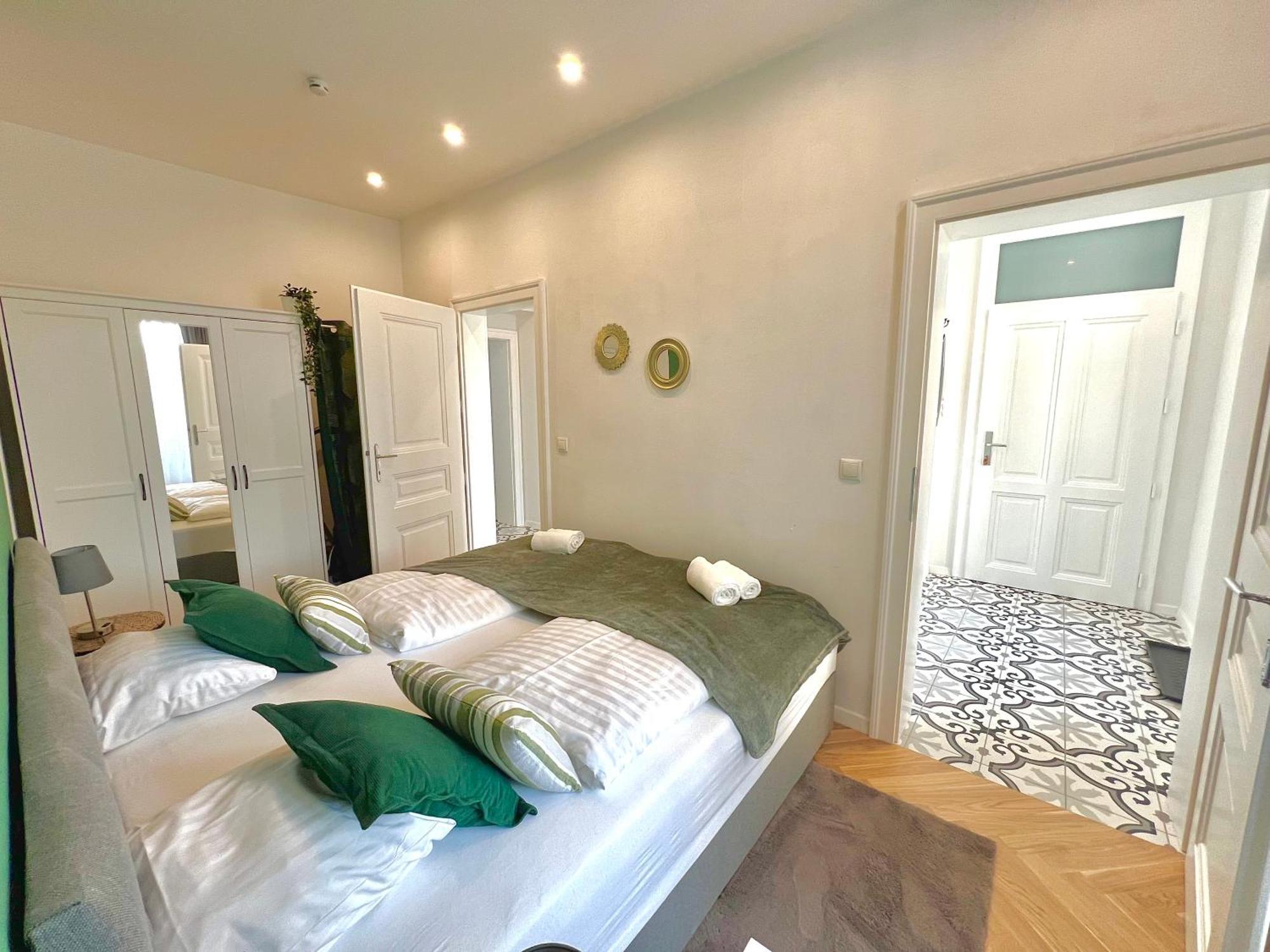 Apartment Boutique Newly Renovated